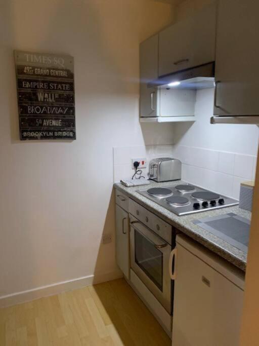 Trendy One Bedroom Apartment Glasgow Bagian luar foto
