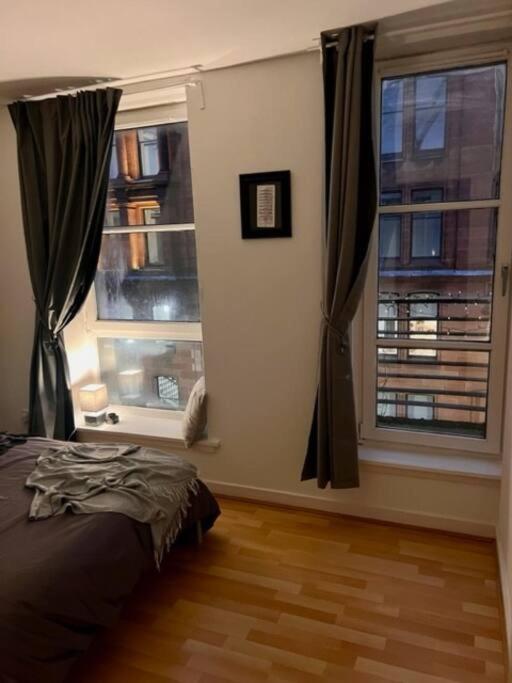 Trendy One Bedroom Apartment Glasgow Bagian luar foto